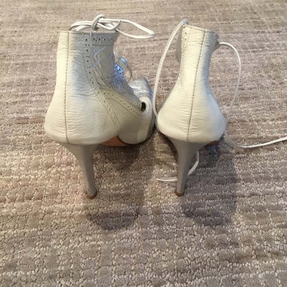 Jasmine Elizabeth leather lace up pumps - Picture 3 of 7